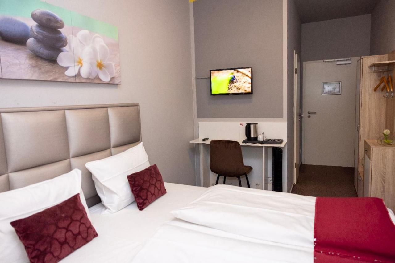 Twinhof Hotel Хамбург Екстериор снимка
