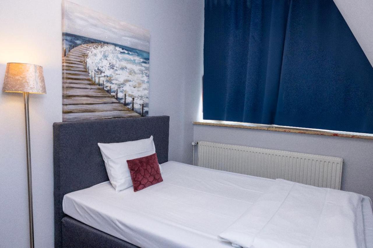 Twinhof Hotel Хамбург Екстериор снимка