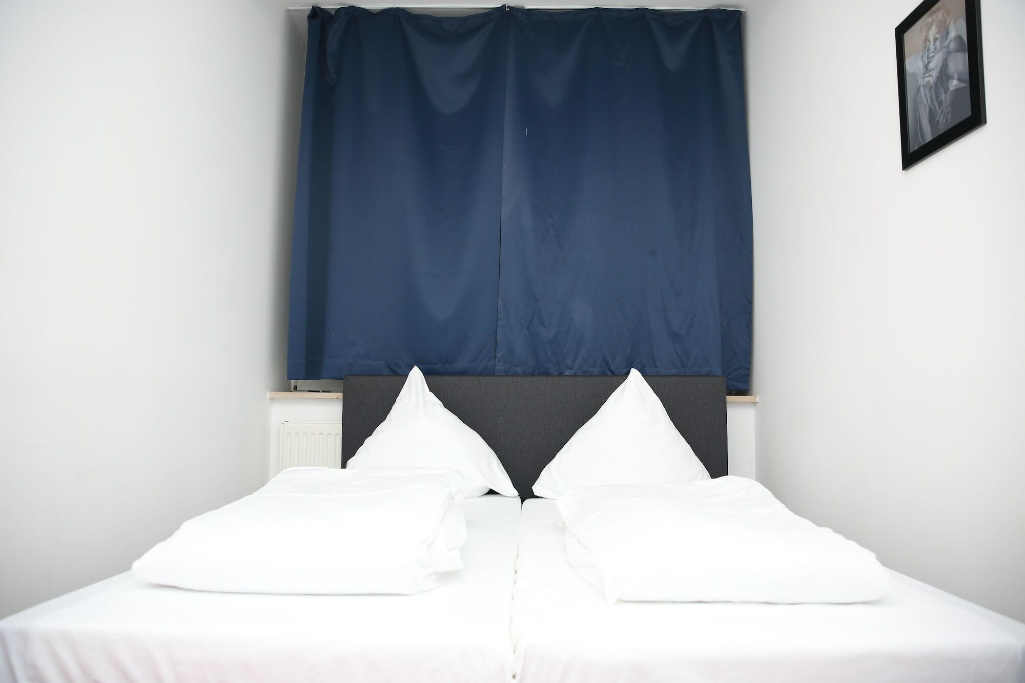 Twinhof Hotel Хамбург Екстериор снимка