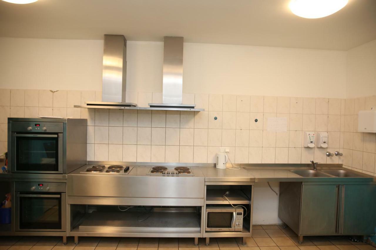 Twinhof Hotel Хамбург Екстериор снимка